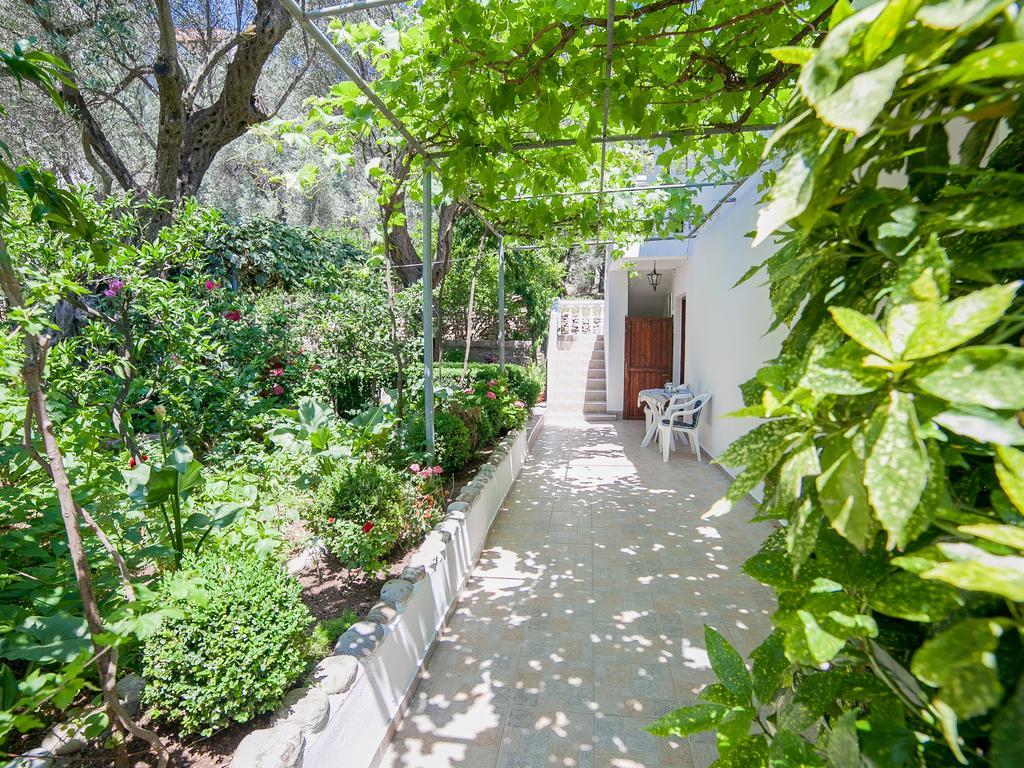 Rooms Garden Petrovac 外观 照片
